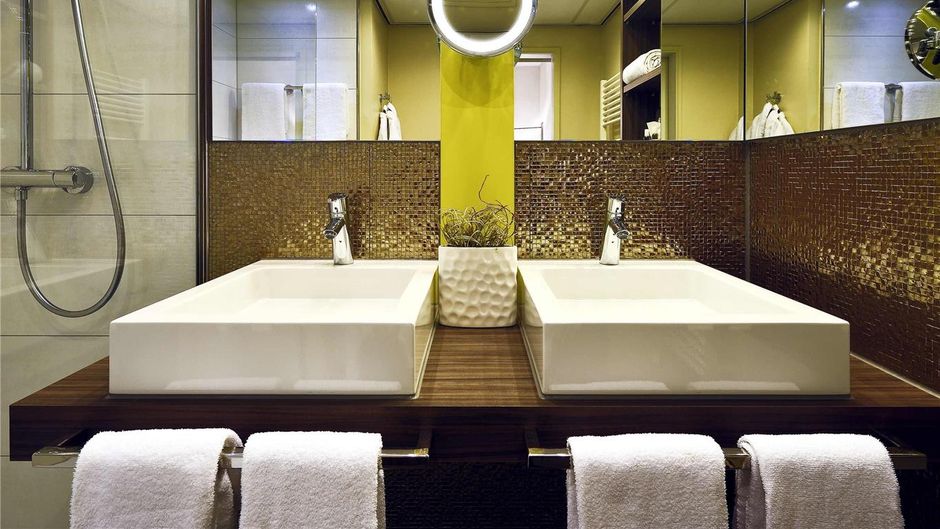 Mercure Hotel Groningen Martiniplaza Room