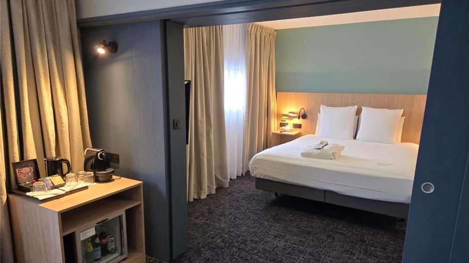 Mercure Rennes Centre Colombier Room