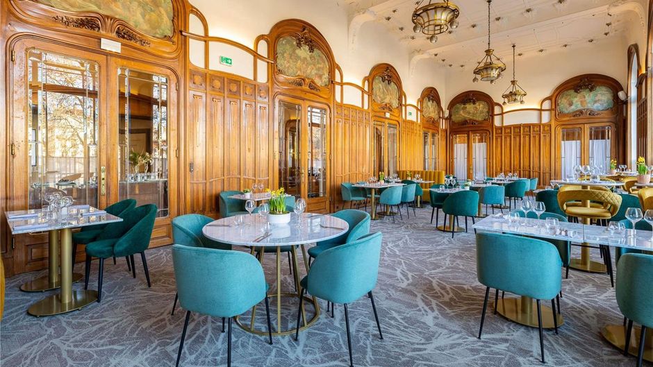 Mercure Lyon Centre Chateau Perrache Exterior
