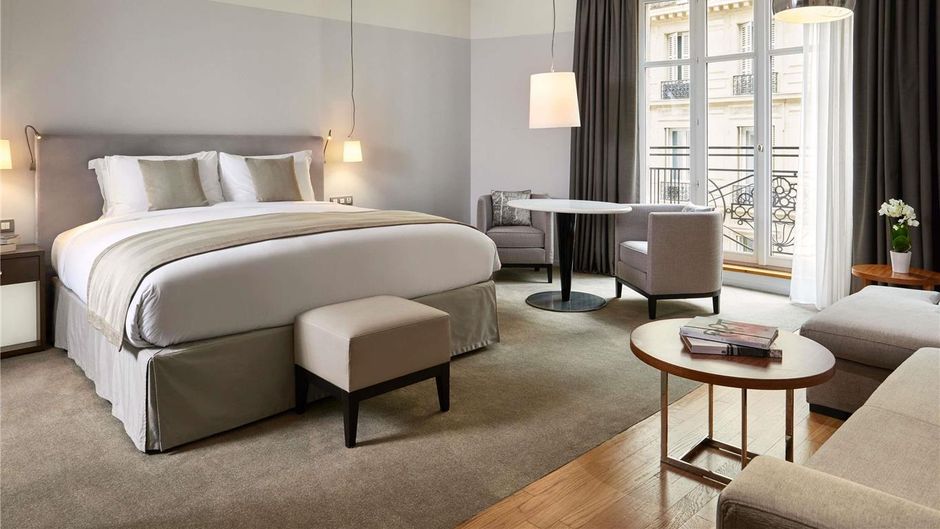 Sofitel Arc de Triomphe Suite