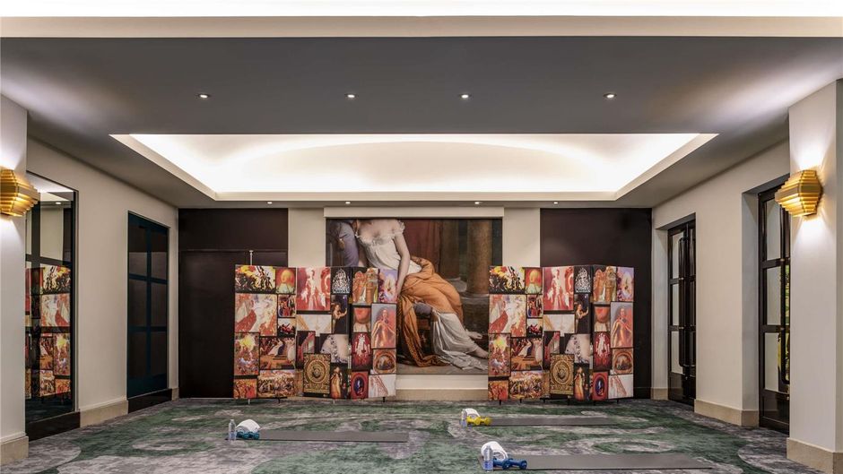 Le Louis Versailles Chateau MGallery Health
