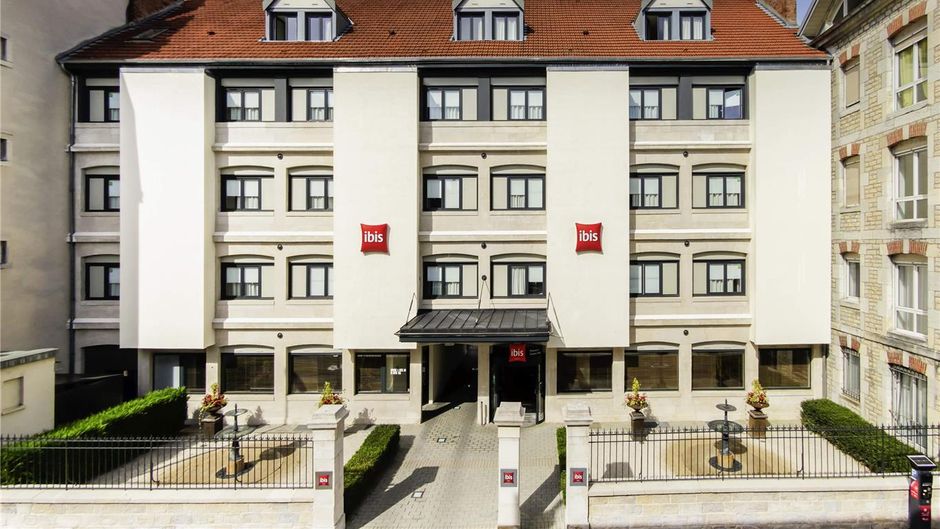Ibis Besancon Centre Ville Exterior