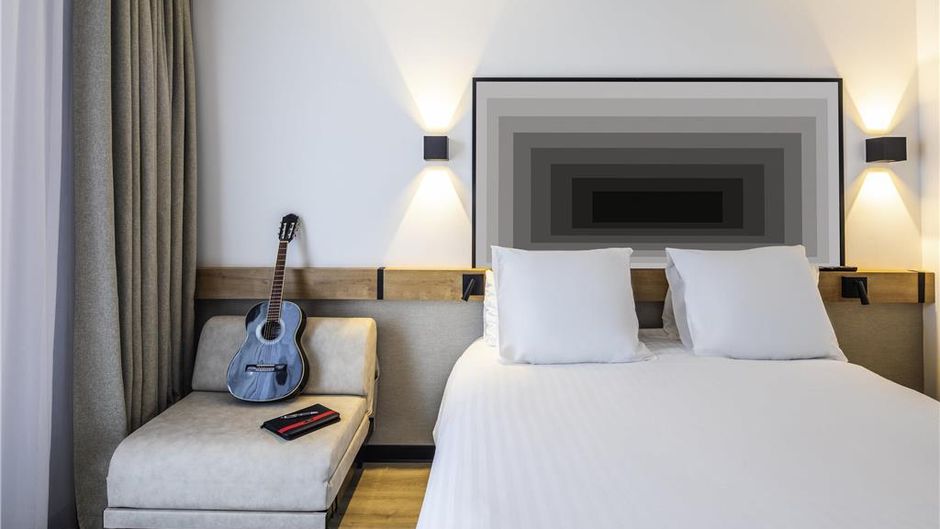 Ibis Hotel Brest Room
