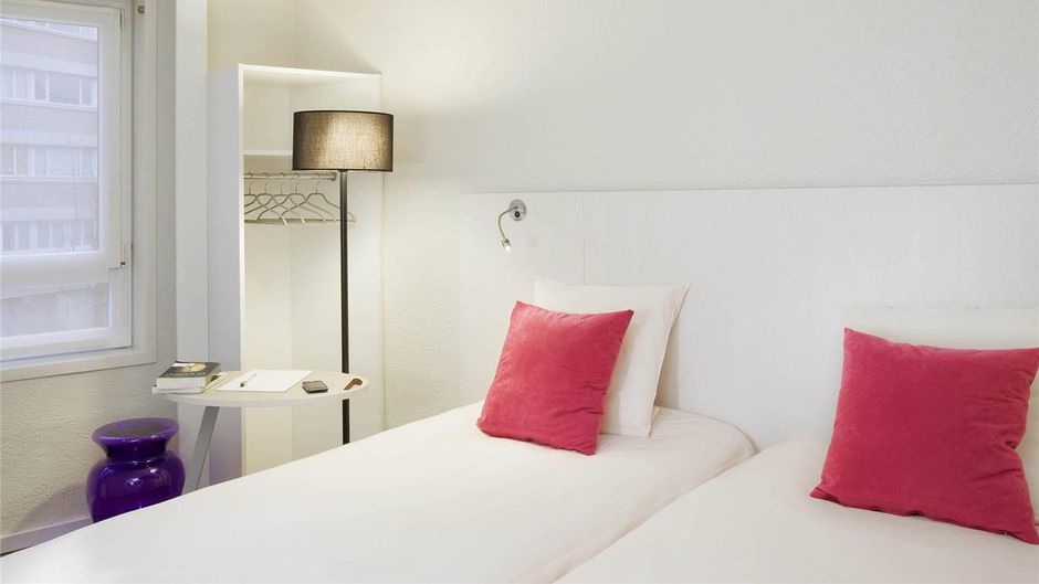 Ibis Styles Lille Centre Gare Beffroi Room