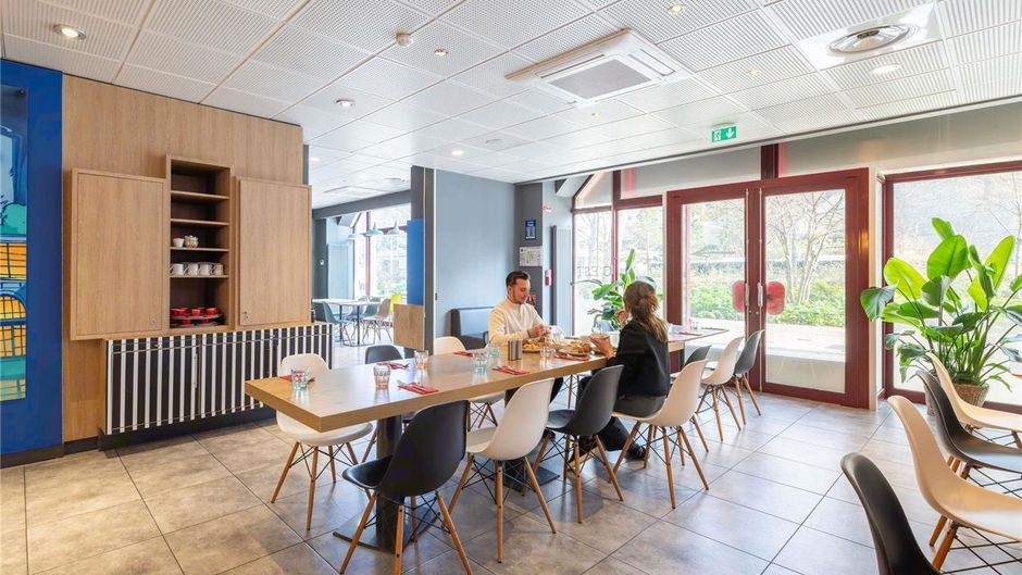 Ibis Hotel Lyon Part Dieu Les Halles Restaurant