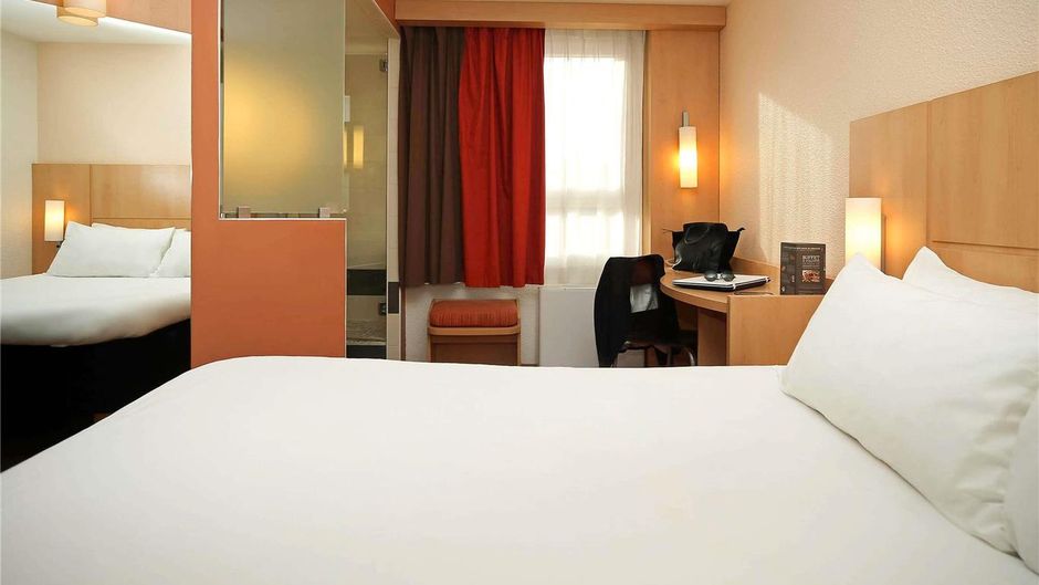 Ibis Montpellier centre Hotel Room