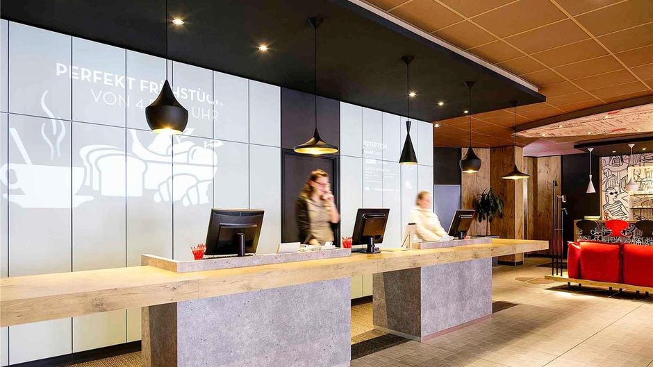 Ibis Hamburg Alster Centrum Exterior