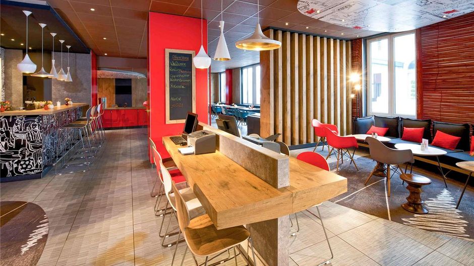 Ibis Hamburg Alster Centrum Exterior