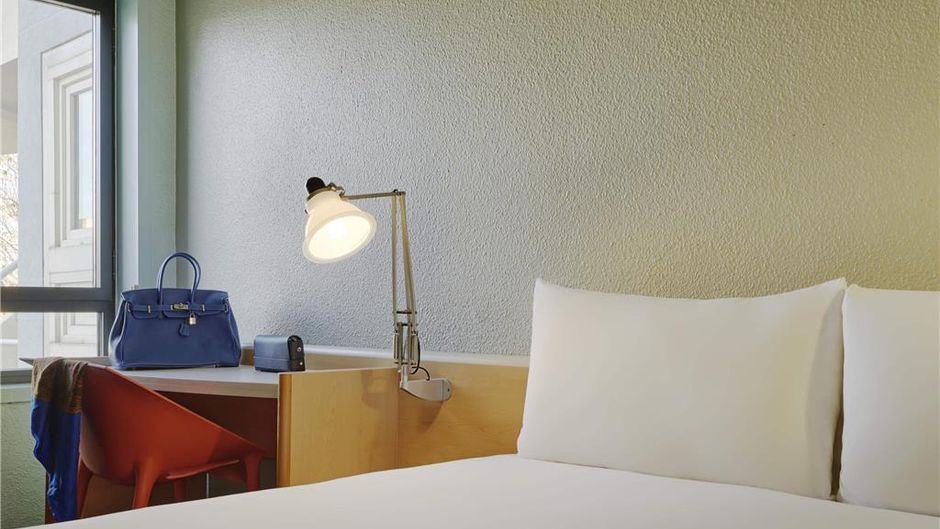 Ibis Paris la Villette 19 Room