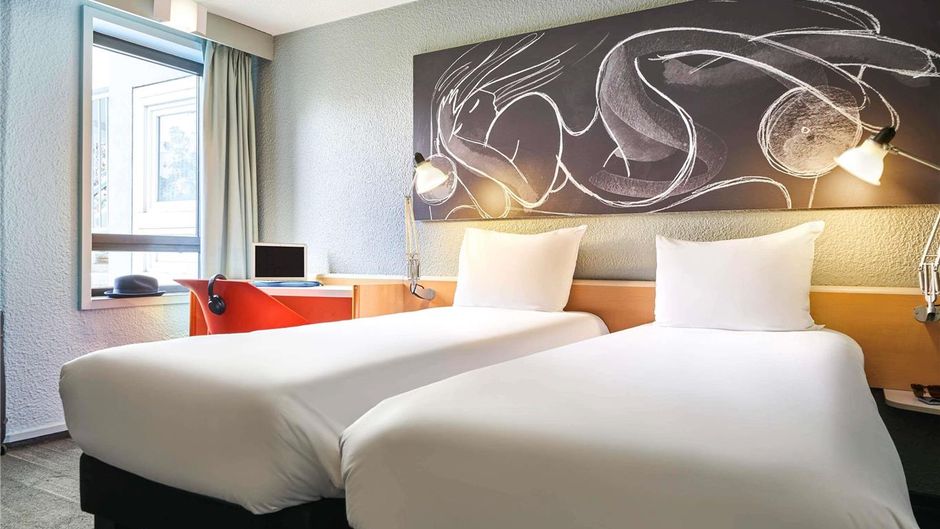 Ibis Paris la Villette 19 Room