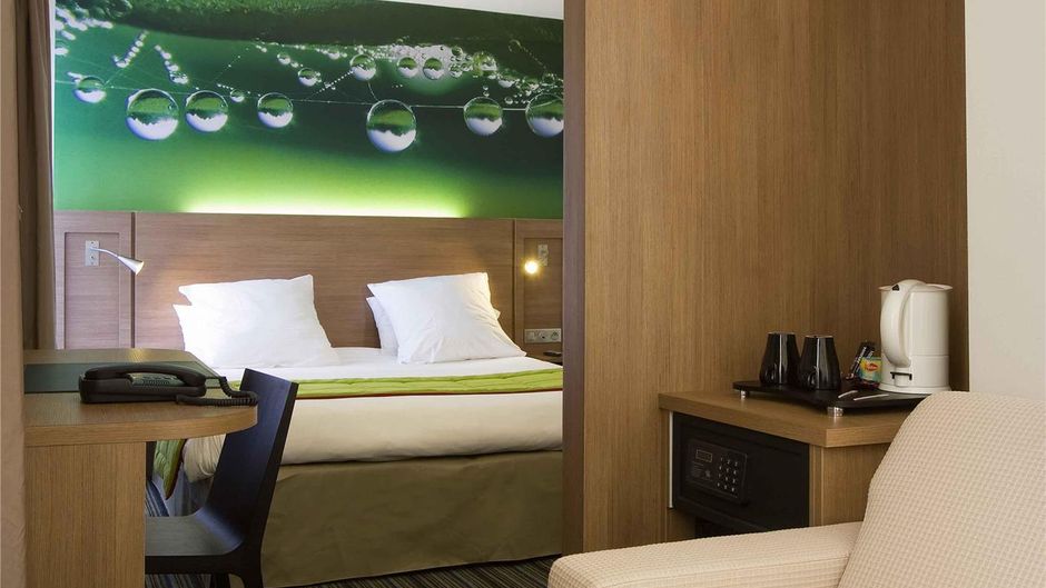 Mercure Quimper Centre Room