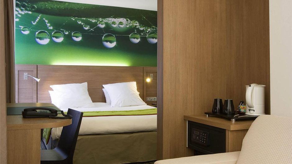 Mercure Quimper Centre Room