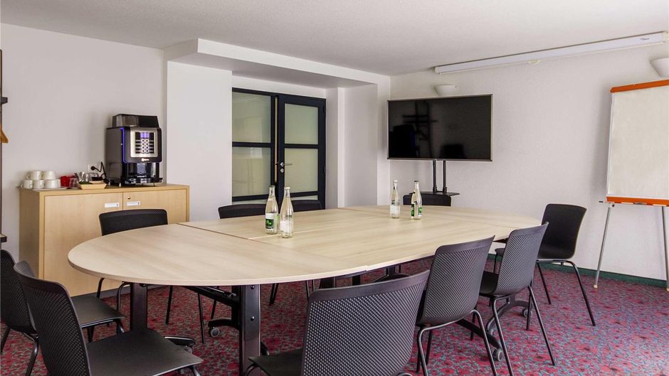 Ibis Hotel Rochefort Meeting