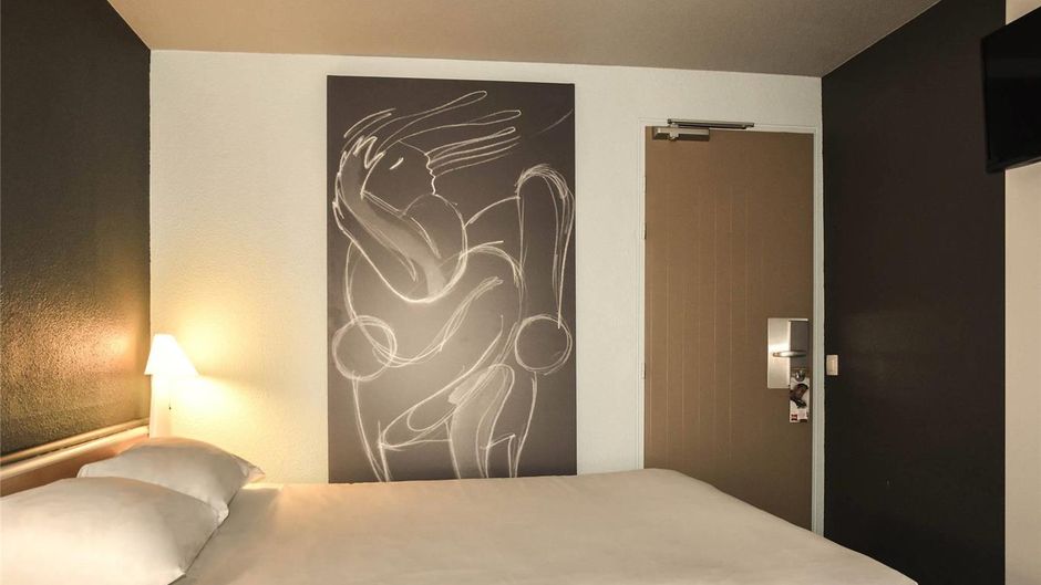 Ibis Hotel Rochefort Room