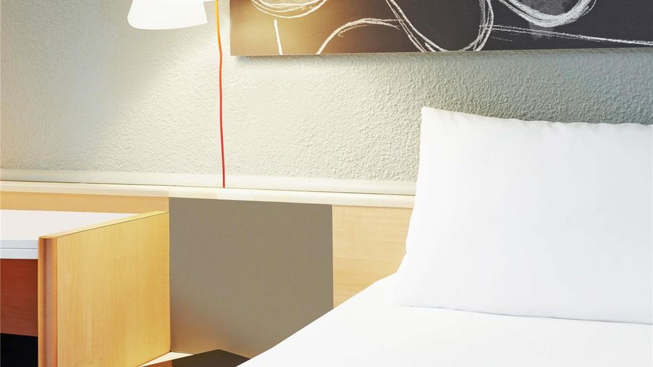 Ibis Strasbourg Centre Historique Room