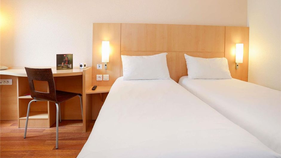 Ibis Hotel Toulouse Centre Room