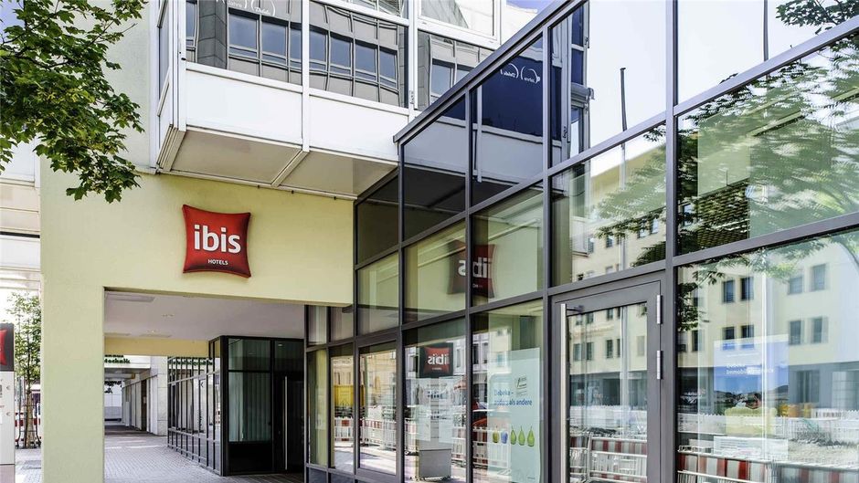 Ibis Hotel Beim Hauptbahnhof Exterior