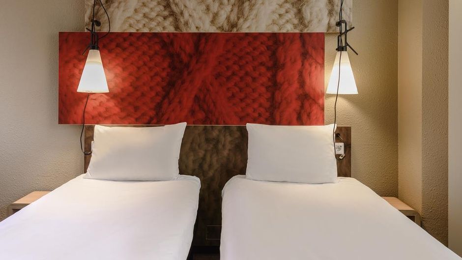 Ibis Frankfurt Centrum Room