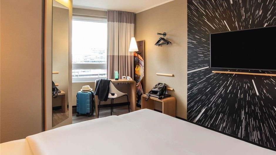 Ibis Hotel Heidelberg Room