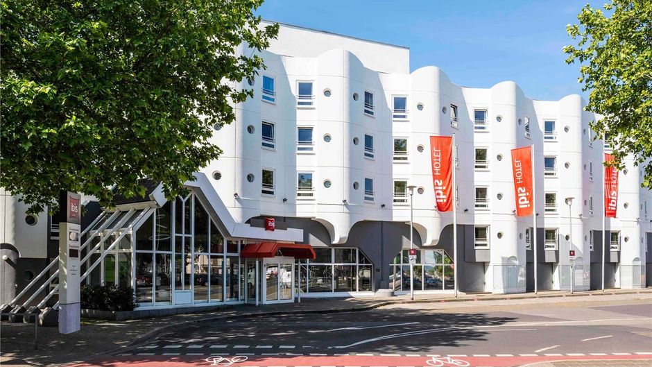 Ibis Hotel Heidelberg Exterior
