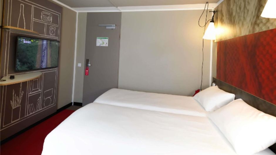 Ibis Cologne Hotel Centrum Room