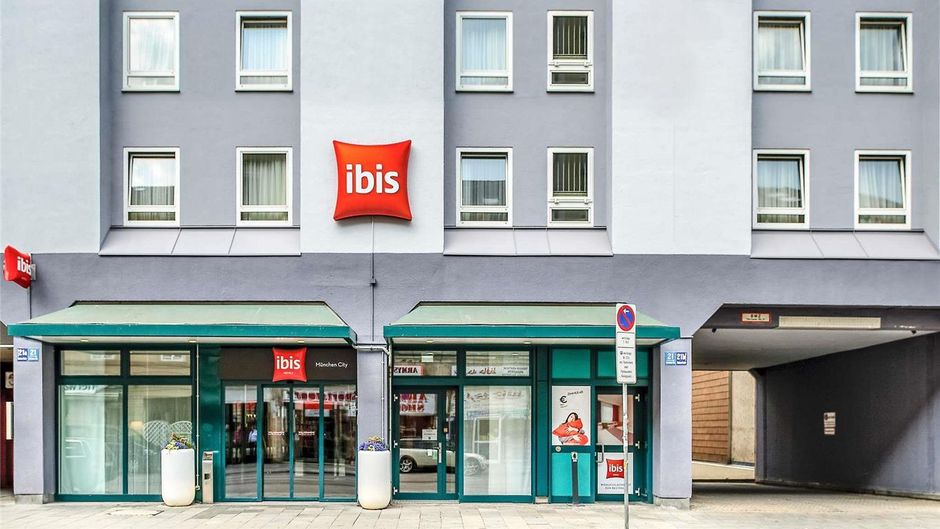 Ibis Hotel Munich City Exterior