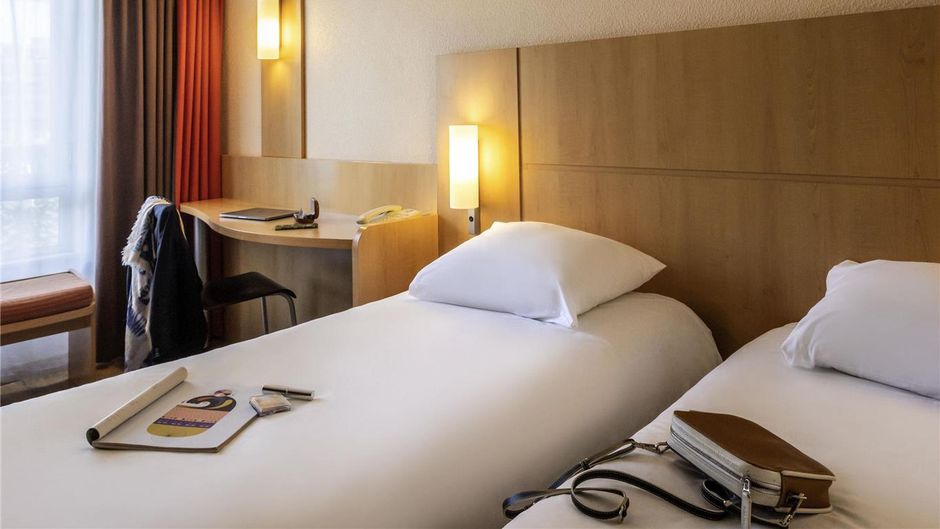 Ibis Hotel  Antwerp Centre Room