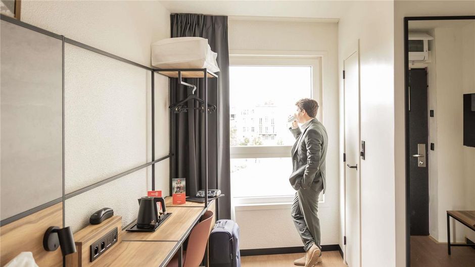 Ibis Hotel  Antwerp Centre Room