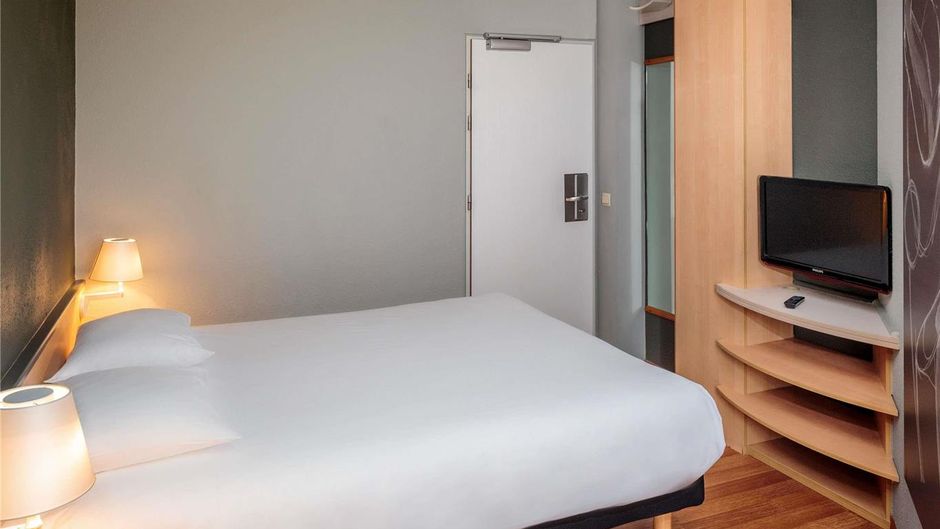 Ibis Brussels Centre Ste Catherine Room