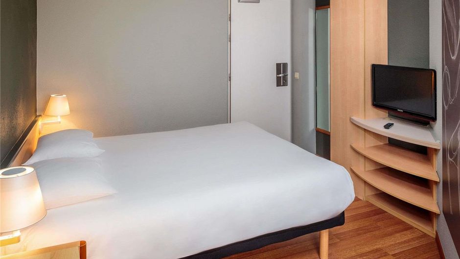 Ibis Brussels Centre Ste Catherine Room