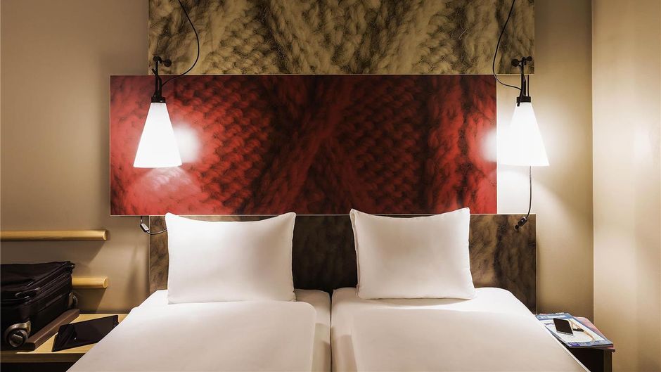 Hotel ibis Portsmouth Centre Room