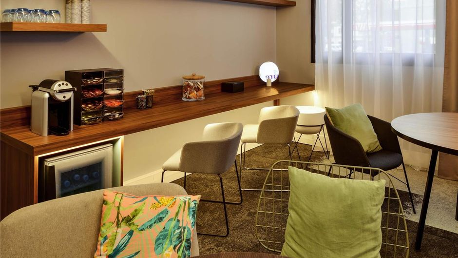 Mercure Lumiere Hotel Meeting
