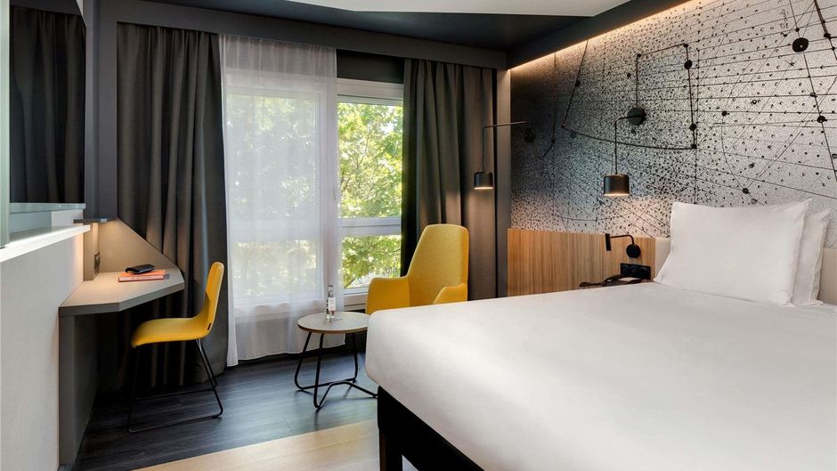 Mercure Montpellier Centre Antigone Room