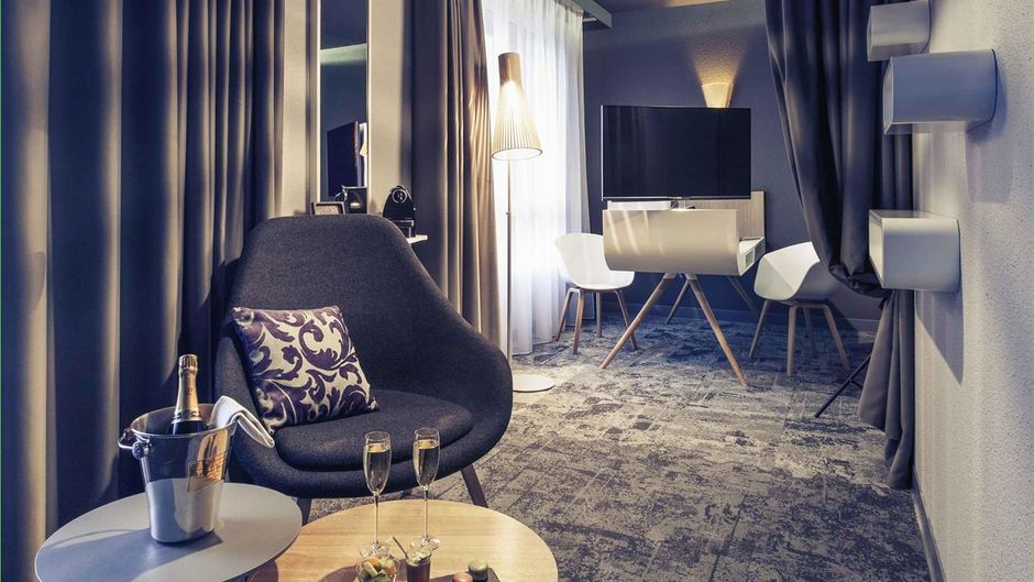 Mercure La Roche sur Yon La Fayette Room
