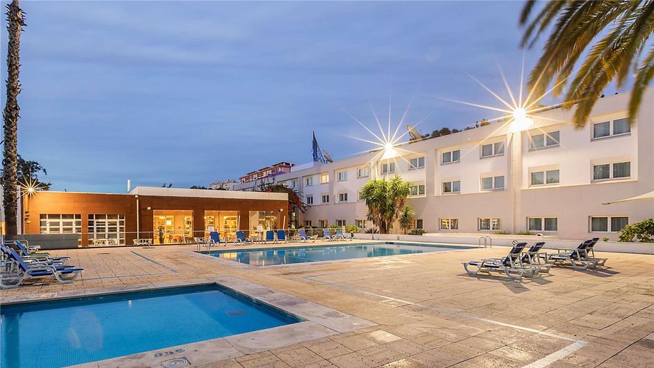 Hotel Novotel Setubal Pool