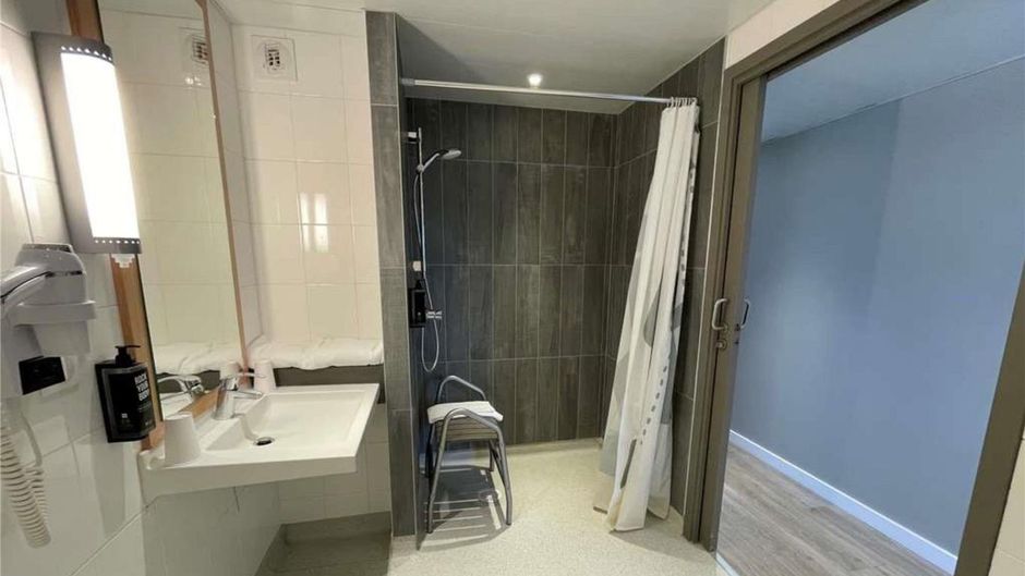 Hotel Ibis Chalon-Sur-Saone Europe Room