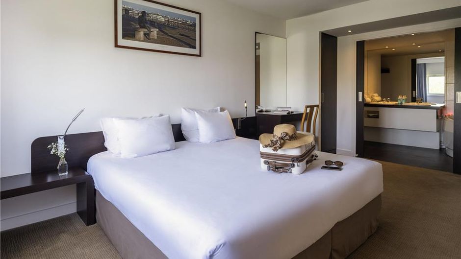 Novotel Centre Room