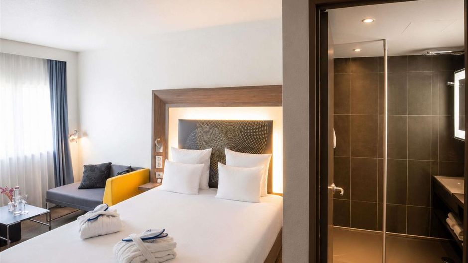 Novotel Centre Room