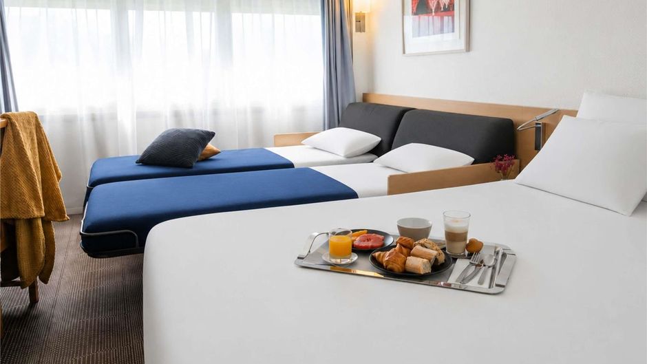 Novotel Centre Room