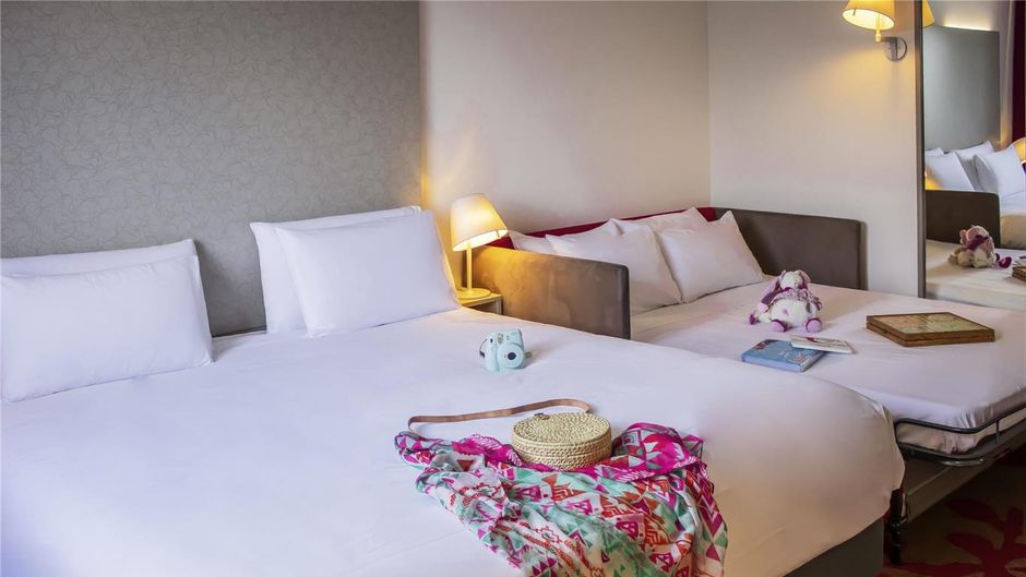 Mercure Tours Nord Room