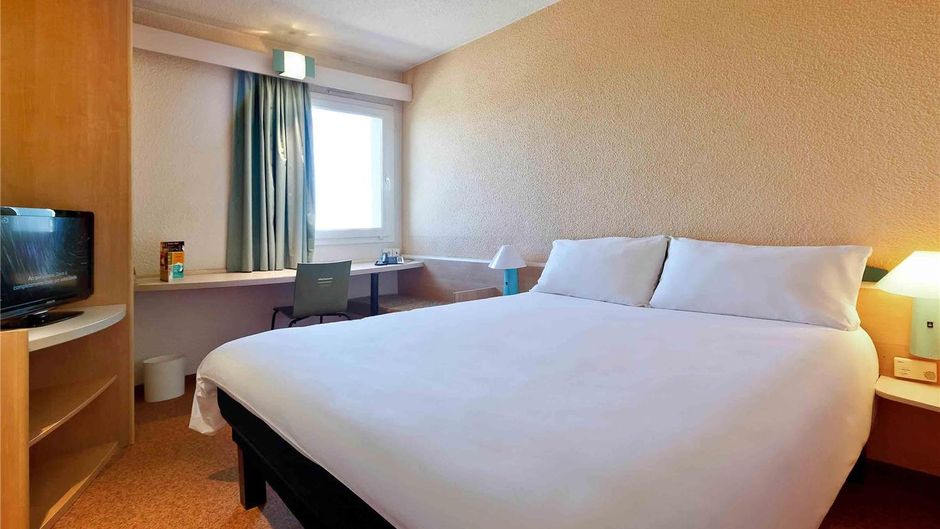 Hotel Ibis Faro Room