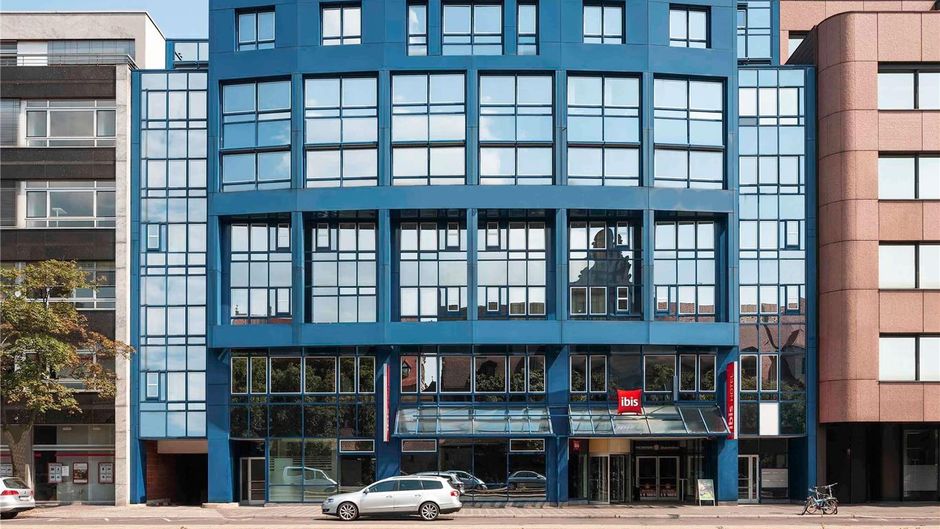 Hotel Ibis Nuernberg City Exterior