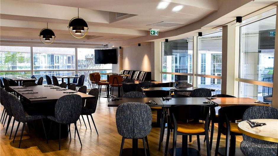 Mercure Charpennes Hotel Restaurant
