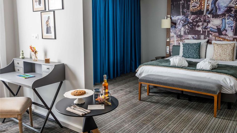Mercure Chateau Fontainebleau Room