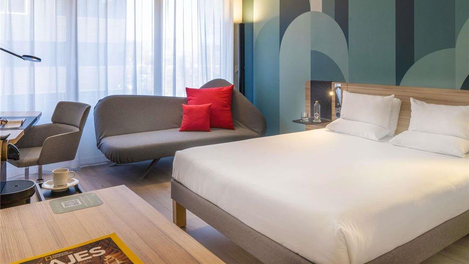 Novotel Madrid Feria Airport Room