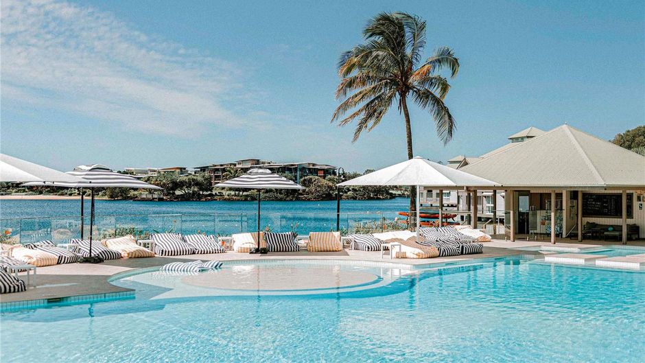 Novotel Sunshine Coast Resort Exterior
