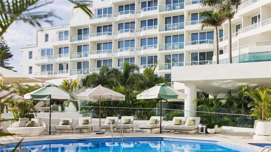The Brighton Hotel Sydney Pool