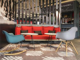 Ibis Falaise