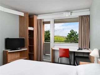 Ibis Budapest Aero Hotel
