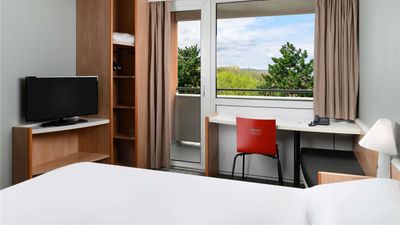 Ibis Budapest Aero Hotel